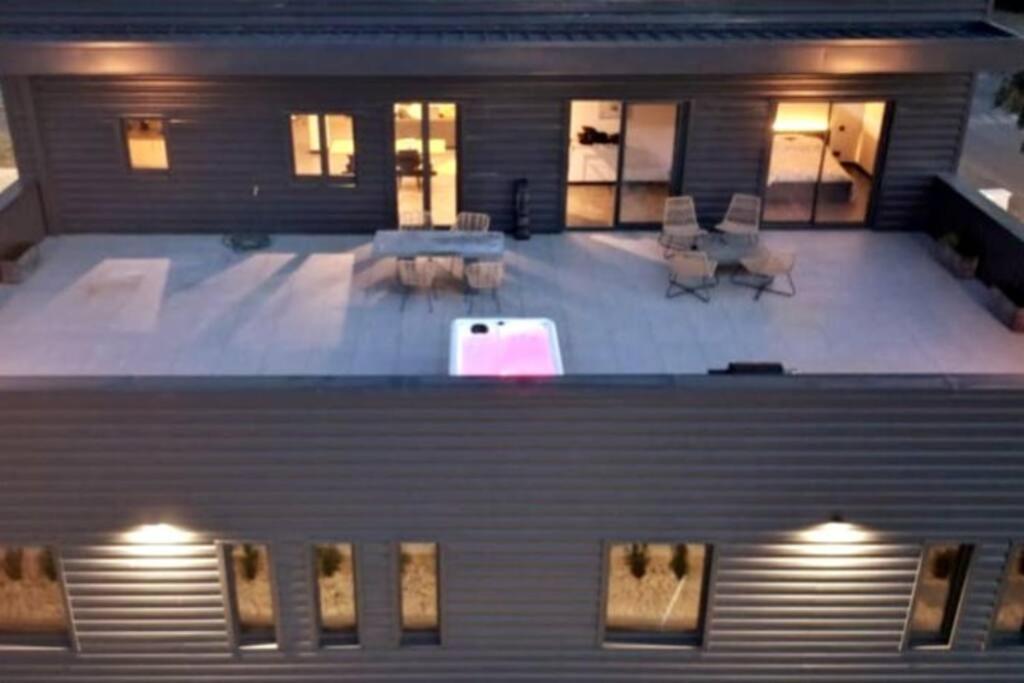 Saint Remy De Provence Roof Top Avec Jacuzzi Exterior foto